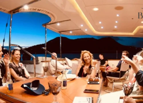 How to Host Corporate Events on Luxury Yachts Dubai?