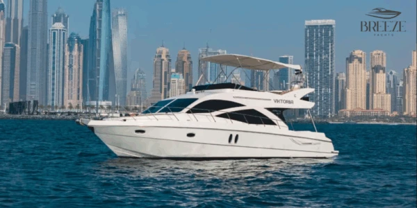 yacht rental in dubai